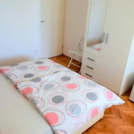 Palit Nocleg ze śniadaniem 3*